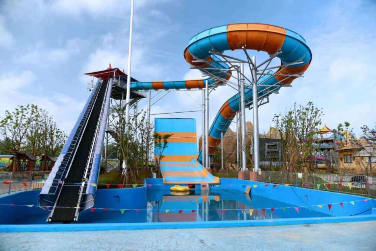 都在喊难,可这个水乐园却一路飘红,它是怎么做到的?