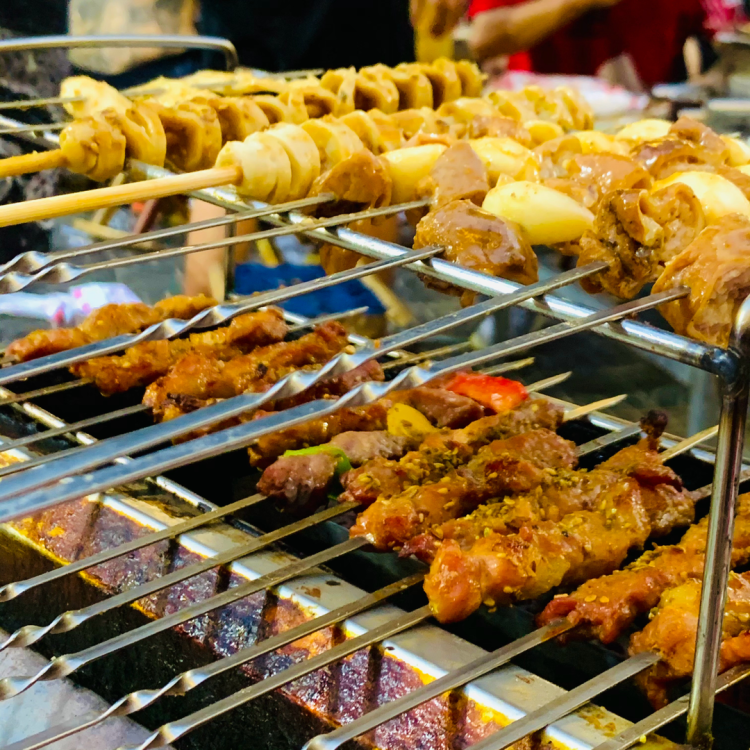 临淄烧烤释放夜经济新活力